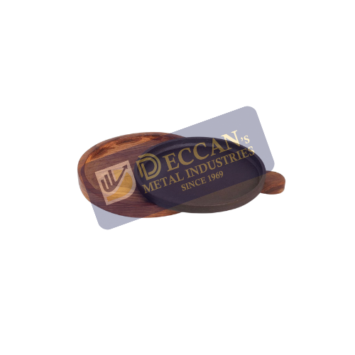 Sizzler Triangle with Handle 7.5" Wood 8.5" DHS529